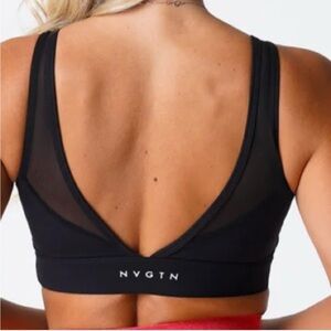 NVGTN Sleek Black Sports Bra